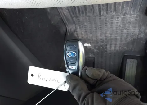 2020 Subaru Impreza Limited 5-Door from USA, damaged, VIN 4S3GTAU63L3709941